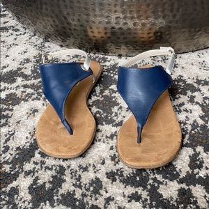 Comfy summer sandals